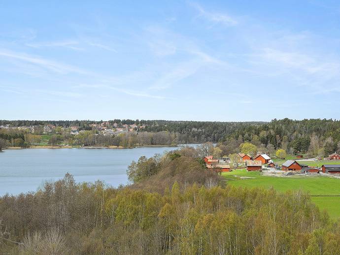 1 rok · 25,5 m² · Radarvägen 13