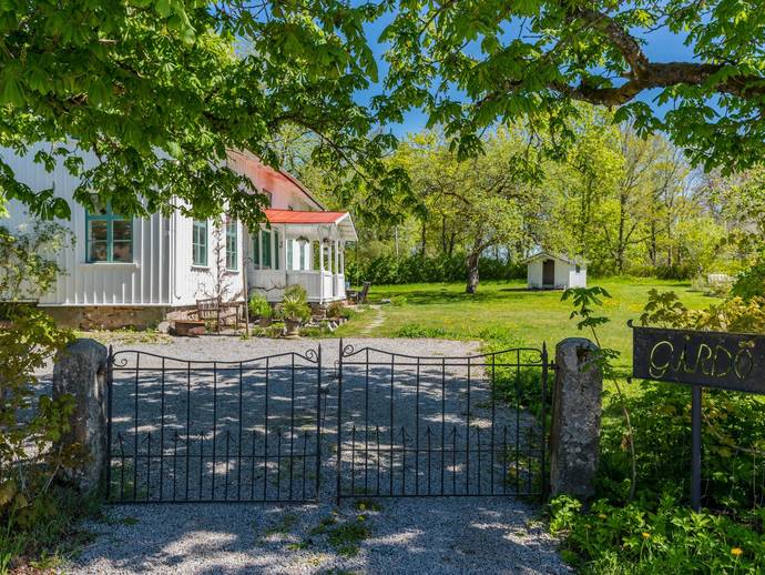 8 rok · 260 m² · Gårdö 203