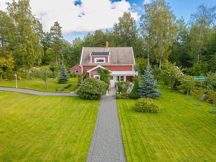 4 rok · 125 m² · Råda Häggene 27