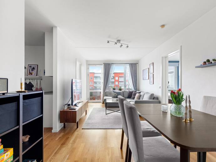 3 rok · 57 m² · Salagatan 28