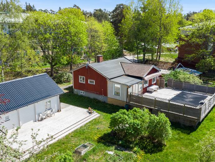 7 rok · 132 m² · Stavsnäs gärde 12