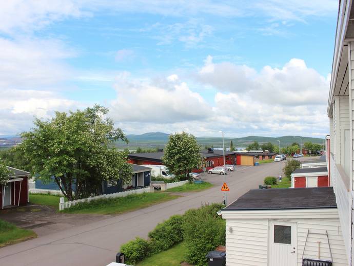 4 rok · 106 m² · Magnetitvägen 24