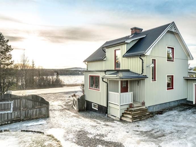 4 rok · 98 m² · Östergransjö 114