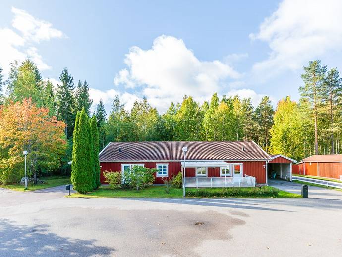 3 rok · 93 m² · Sätrahöjden 144 B