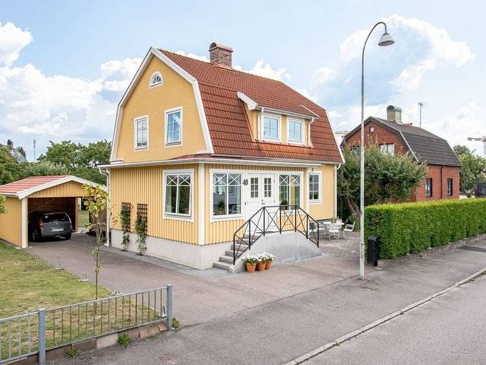 5 rok · 150 m² · Furuvägen 48