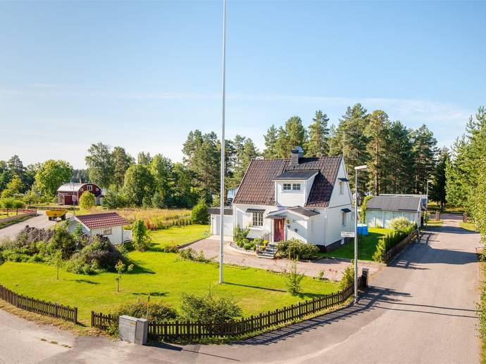 3 rok · 90 m² · Berglöfsvägen 21
