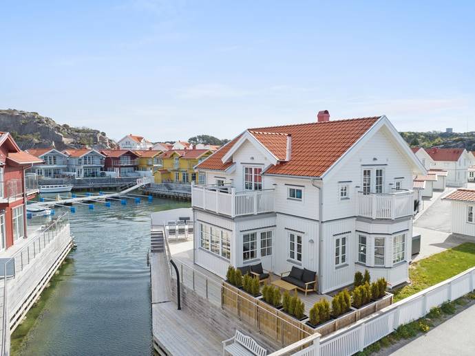 5 rok · 120 m² · Kanalvägen 4