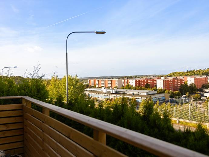 2 rok · 52 m² · Sankt Albans väg 8