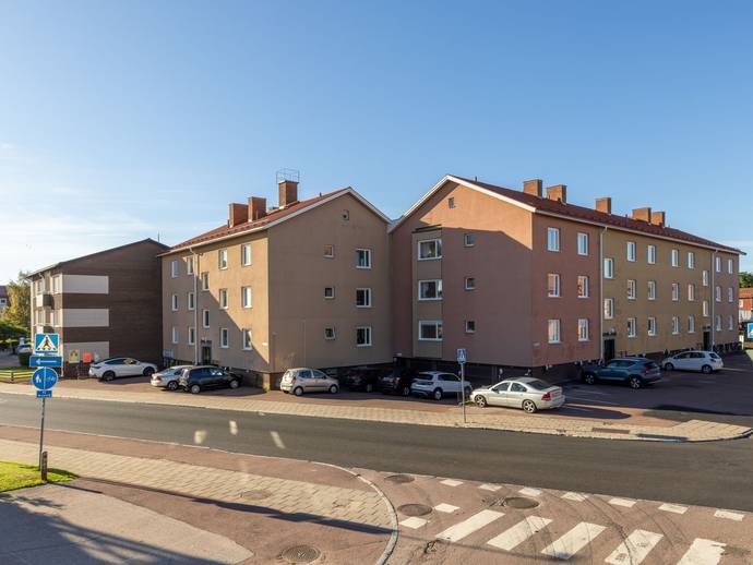 1 rok · 25 m² · Hantverkaregatan 11