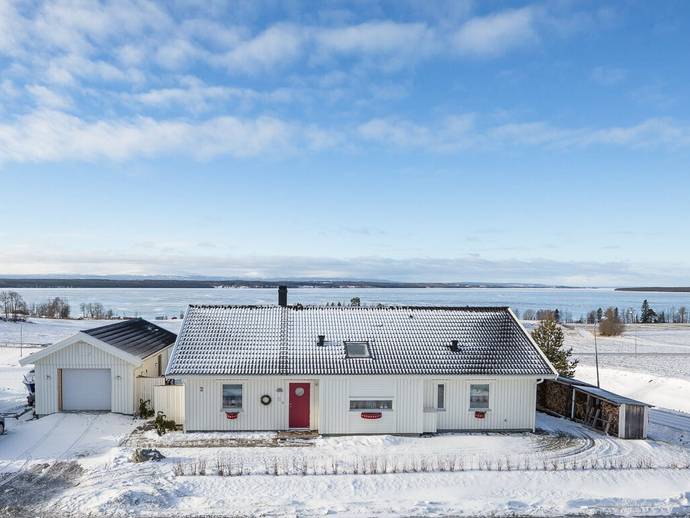 6 rok · 138 m² · Östertorpsvägen 2