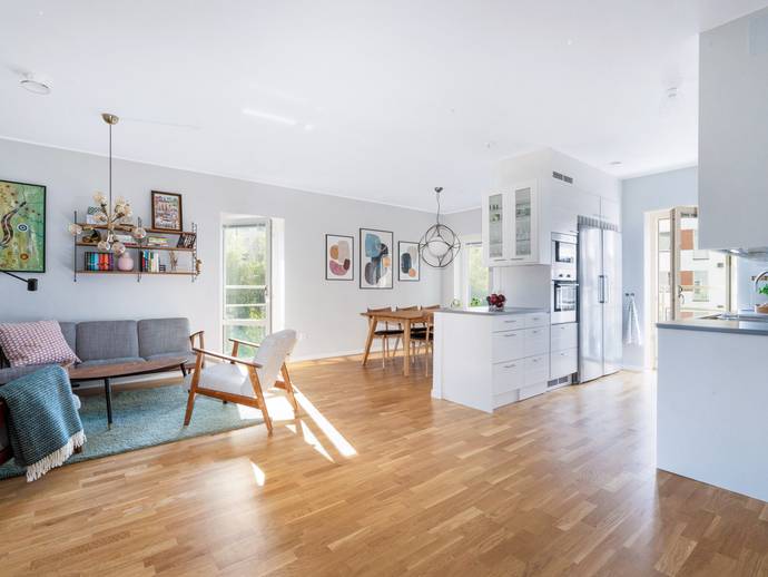 4 rok · 97 m² · Ljuragatan 8A