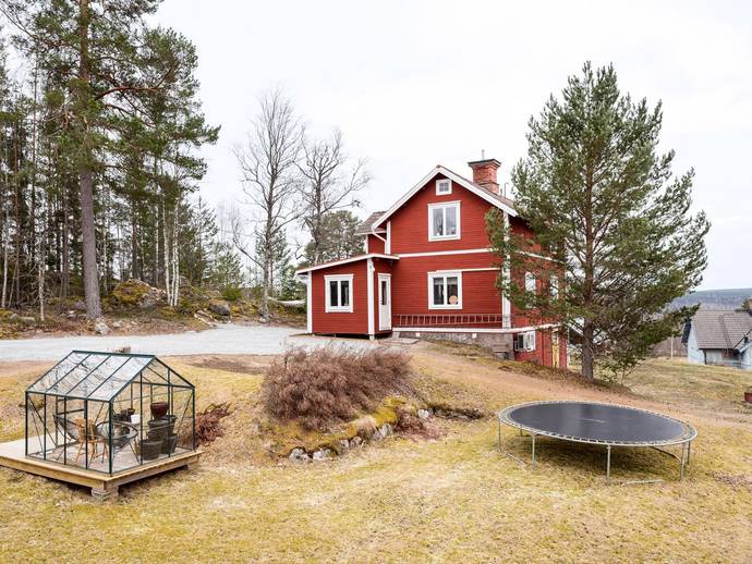 4 rok · 116 m² · Falkbergsvägen 12