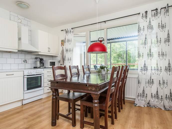 3 rok · 84 m² · Kransvägen 190