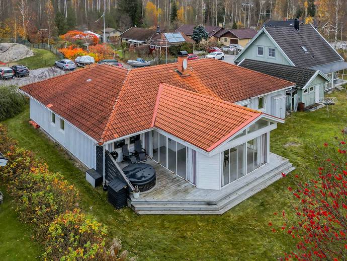 6 rok · 186 m² · Ekebergsvägen 19