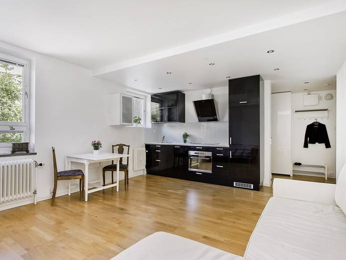 1 rok · 35 m² · Duvedsvägen 13