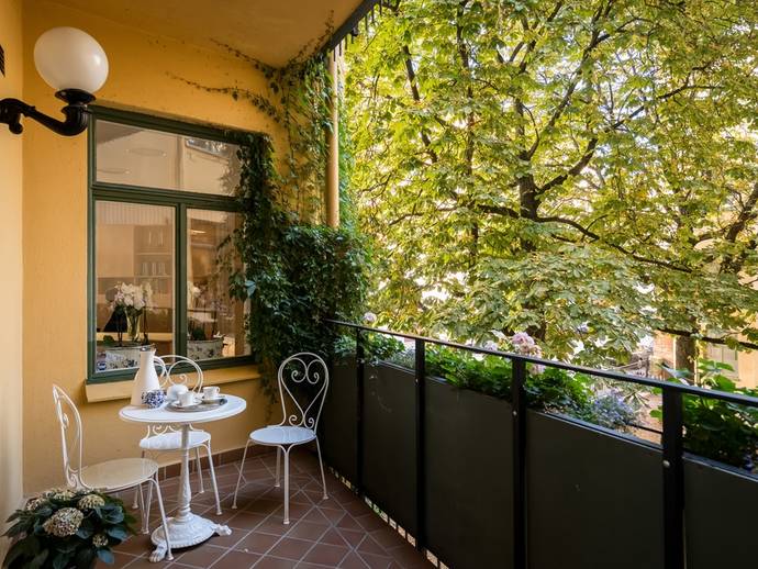 9 rok · 299 m² · Östermalmsgatan 68F
