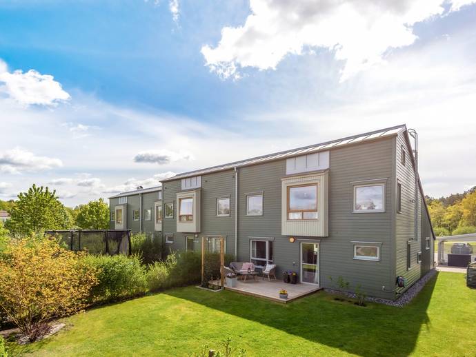 5 rok · 128 m² · Lingonrisgränd 11