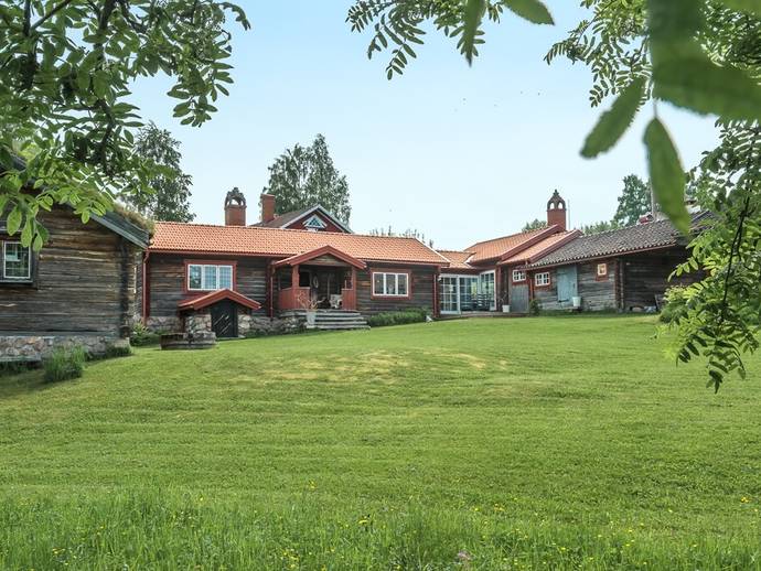 4 rok · 137 m² · Holgattu 11