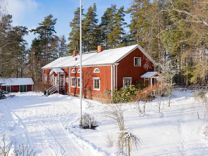 5 rok · 142 m² · Karrum Jonstorp 2