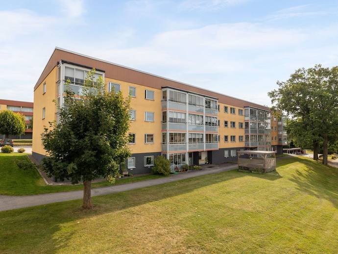 2 rok · 66 m² · Furugatan 7C