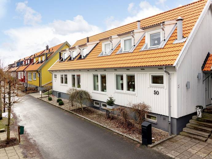 4 rok · 102 m² · Mosslelundsgränd 50