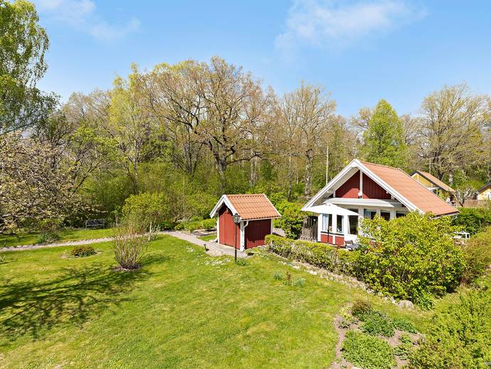 2 rok · 25 m² · Ekedals byväg 27