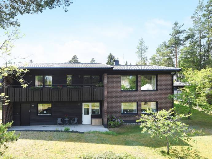 6 rok · 213 m² · Yrvädersgatan 1
