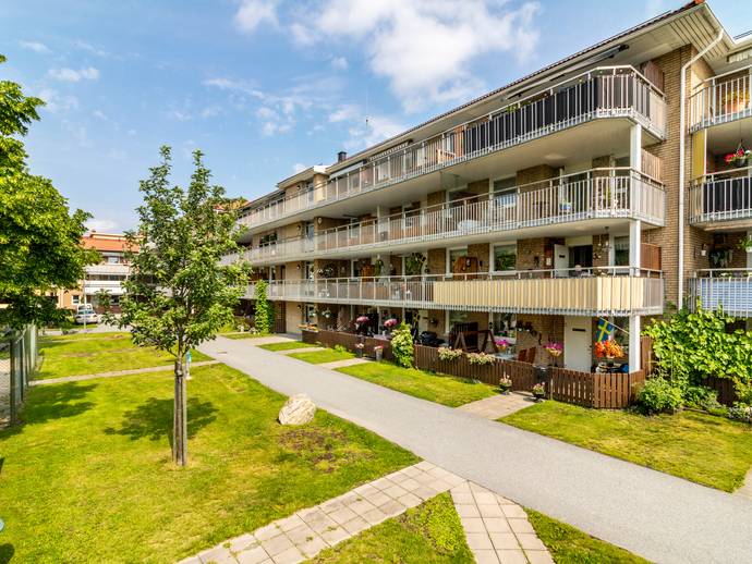 3 rok · 79 m² · Södra Bangårdsgatan 18
