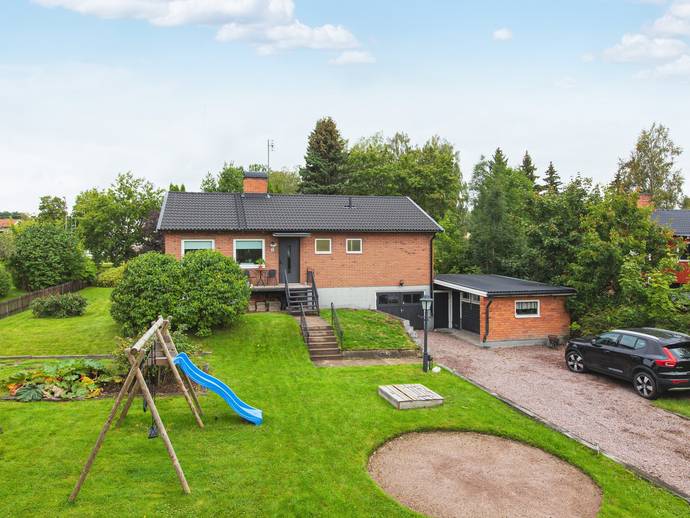 3 rok · 95 m² · Torsvägen 5