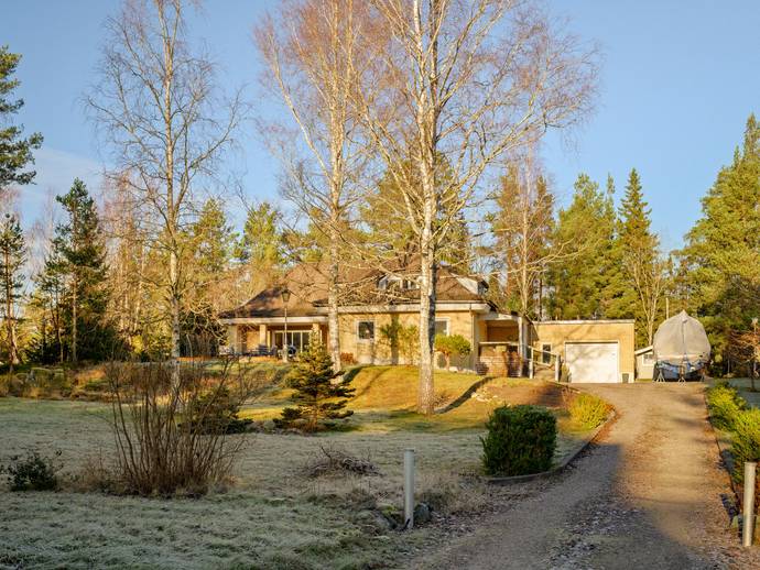 7 rok · 224 m² · Björnklostigen 42