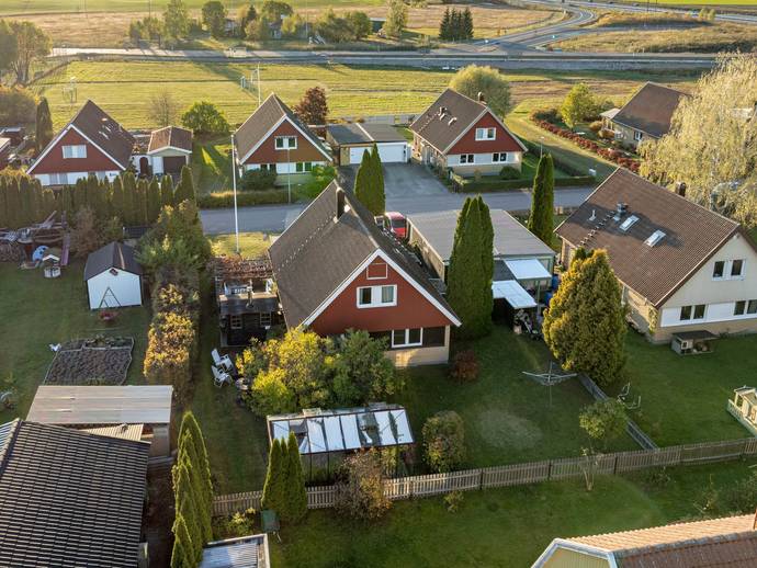 7 rok · 153 m² · Alvägen 4