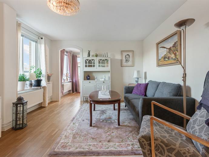 1,5 rok · 42,6 m² · Orvars väg 25