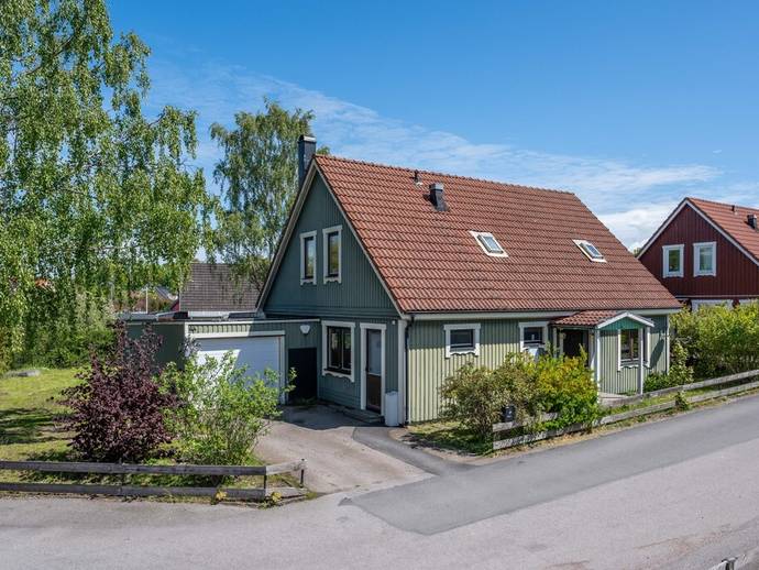 5 rok · 145 m² · Tackjärnsvägen 40