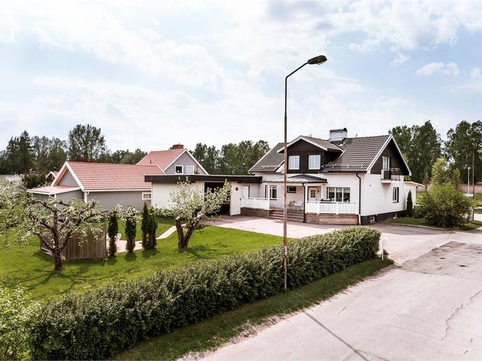 6 rok · 184 m² · Tvärgatan 2