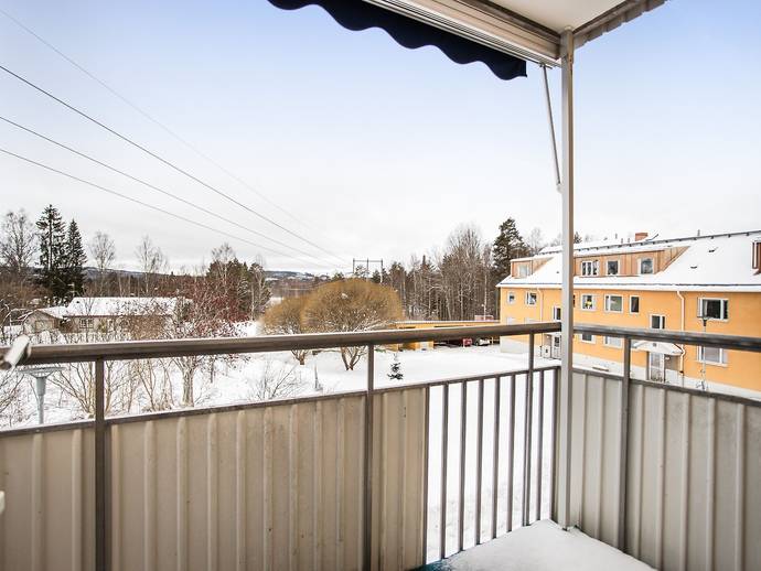 3 rok · 76,5 m² · Drottningvägen 10D