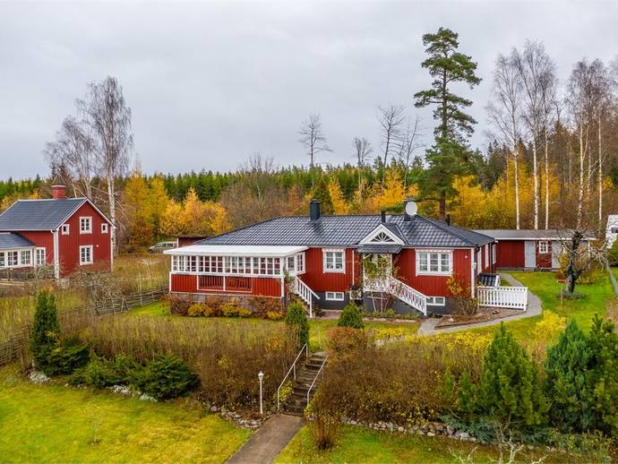 4 rok · 125 m² · Hjortkullen Björkbacka 5