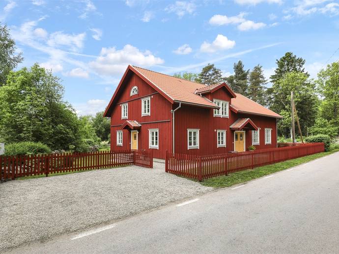 6 rok · 268 m² · Vattensta 60