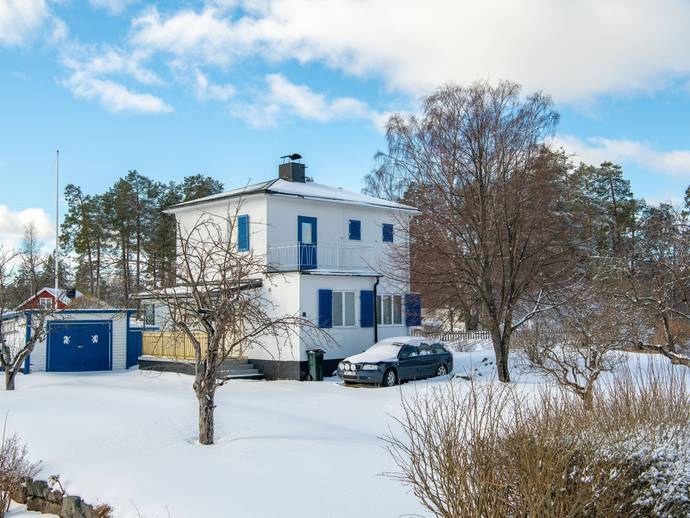 3 rok · 85 m² · Rosenvägen 4
