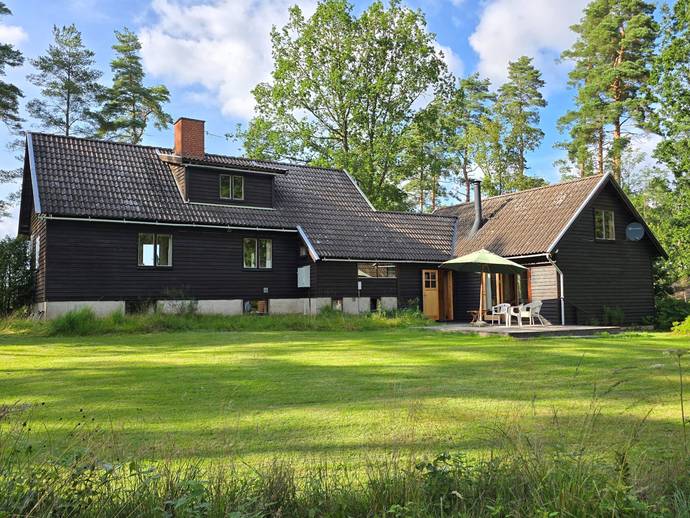9 rok · 216 m² · Tommaryd 3444