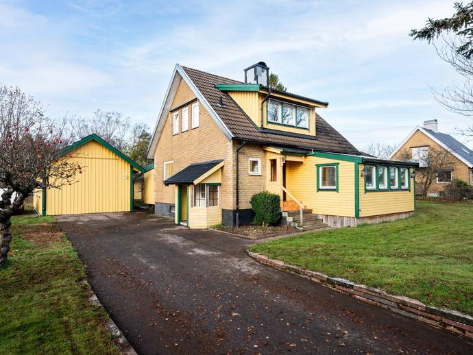 5 rok · 226 m² · Ljungbyvägen 99
