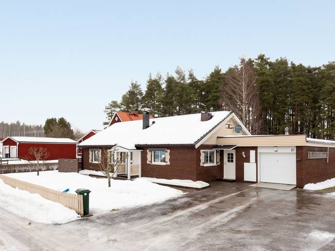 4 rok · 115 m² · Furuvägen 21