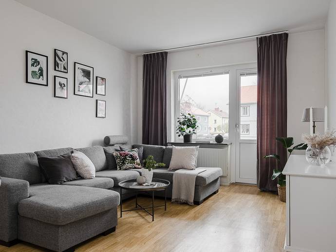 2 rok · 42 m² · Majorsallén 27B