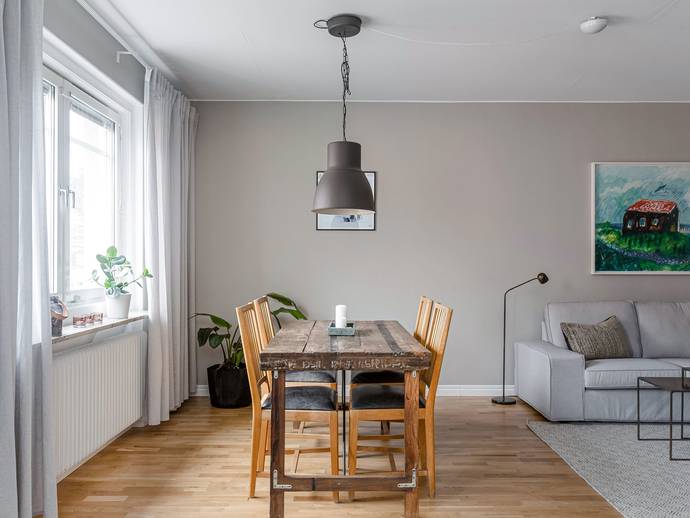 2 rok · 53,5 m² · Ombergsgatan 4A
