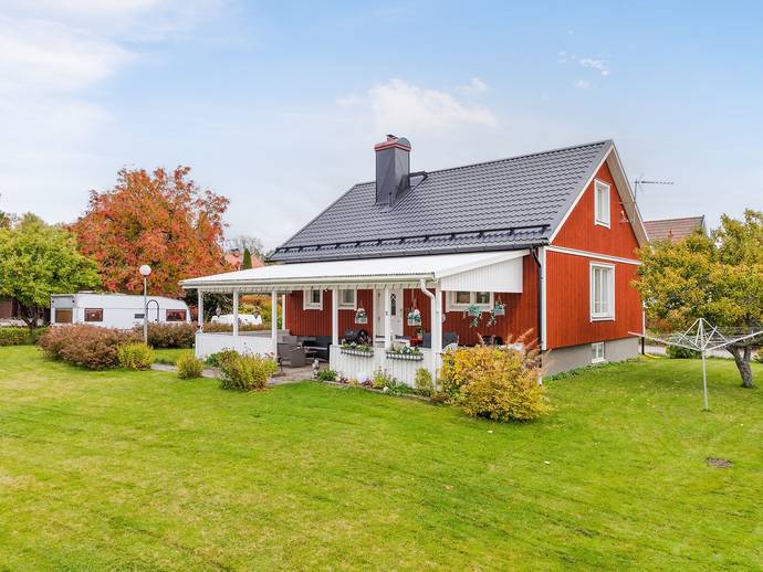 110 m² · Kadriljvägen 8
