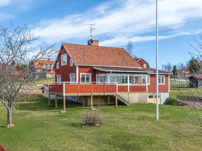 6 rok · 138 m² · Skarpåkersvägen 17