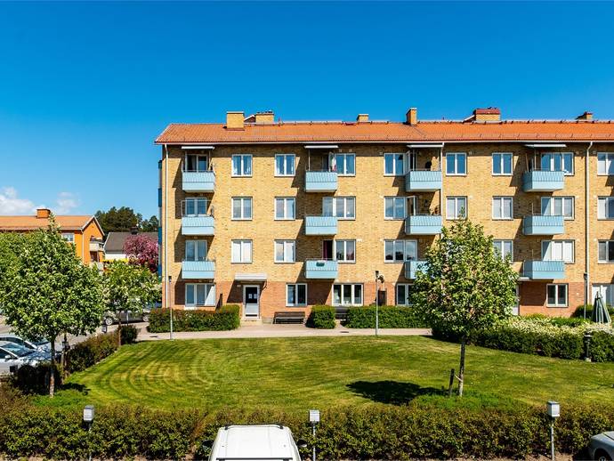 2 rok · 52,8 m² · Bergsvägen 10 A