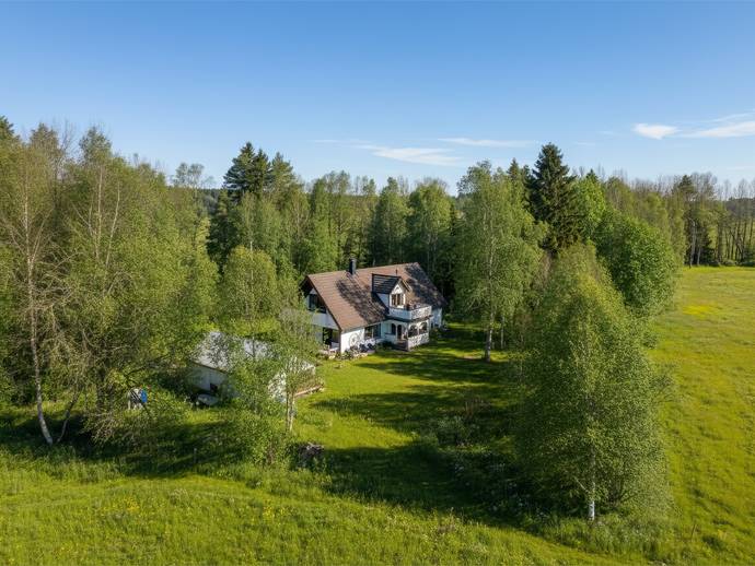 8 rok · 146 m² · Stenserud 1