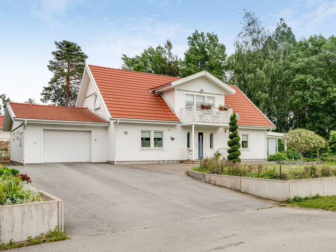 6 rok · 186 m² · Rörbovägen 11