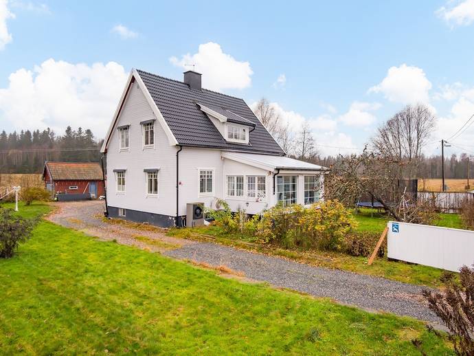5 rok · 133 m² · Nedre Dalsängsvägen 13