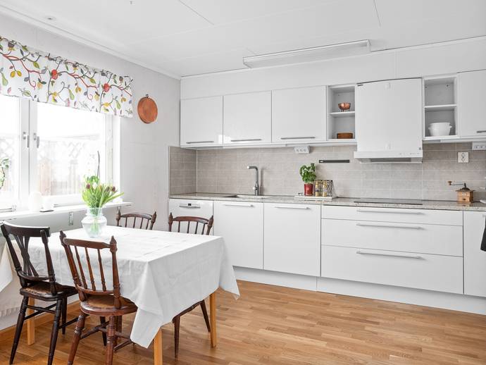 6 rok · 135 m² · Sandviksvägen 74